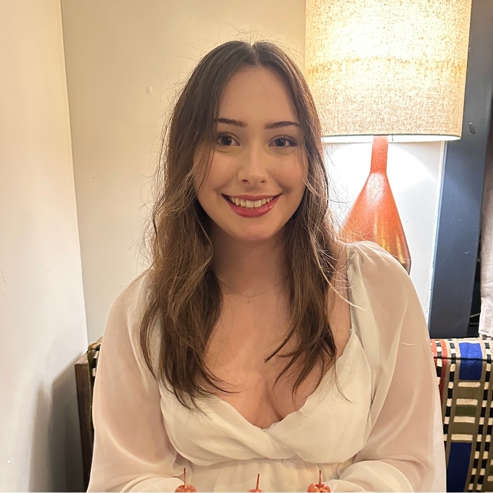 Meet your Posher, Abby